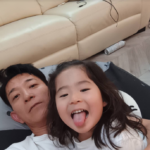 ３歳児は、常にベロを出してのポーズなのですね～。